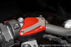 Ducabike Deckel Kupplungs- Bremsflssigkeits Behlter vorne fr Ducati Diavel